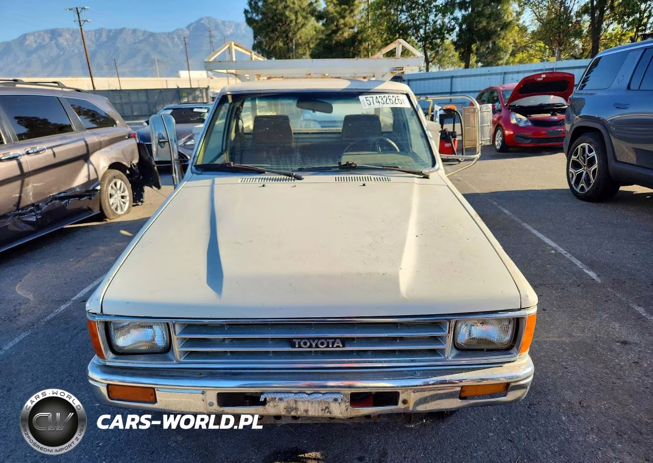 1987 Toyota Pickup Cab Chassis Rn55 VIN:JT5RN55T2H7008737 - 5