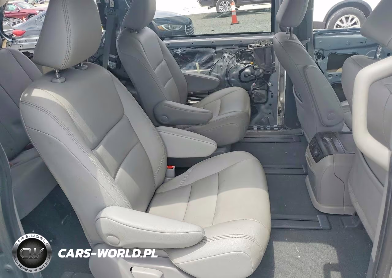 2020 Toyota Sienna Xle 7-Passenger VIN:5TDDZ3DC2LS233862 - 11