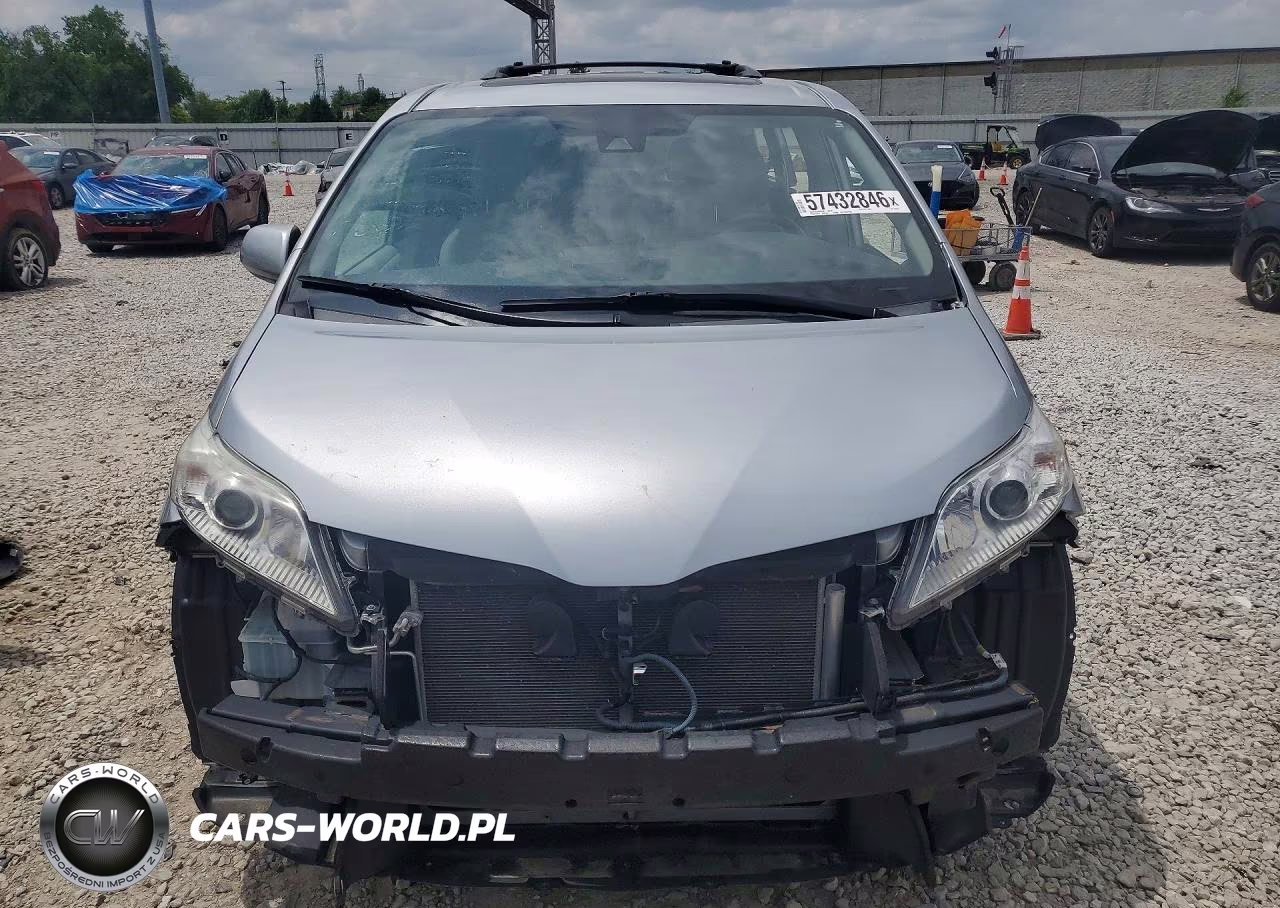 2020 Toyota Sienna Xle 7-Passenger VIN:5TDDZ3DC2LS233862 - 5