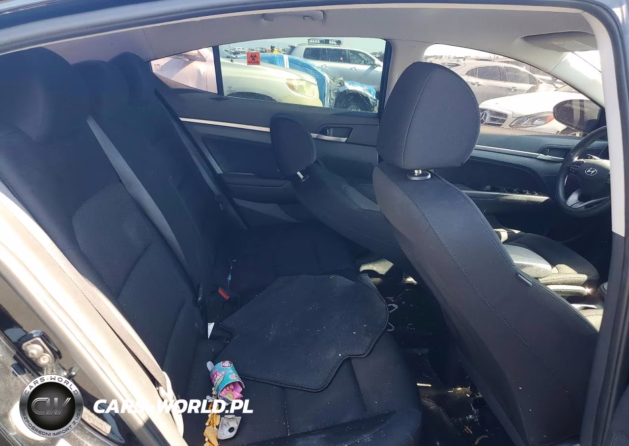 2019 Hyundai Elantra Sel VIN:KMHD84LF5KU782613 - 10