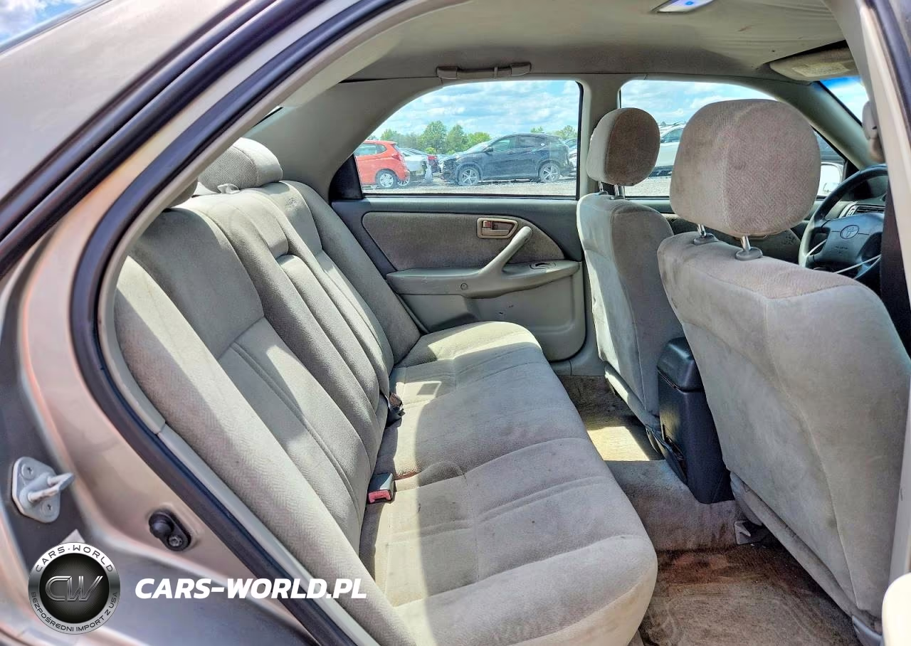 2001 Toyota Camry Ce VIN:4T1BG22K11U114724 - 10
