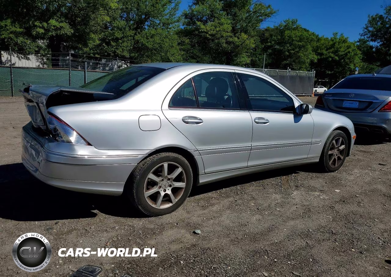 2007 Mercedes-Benz C 280 4Matic VIN:WDBRF92H37F919302 - 3