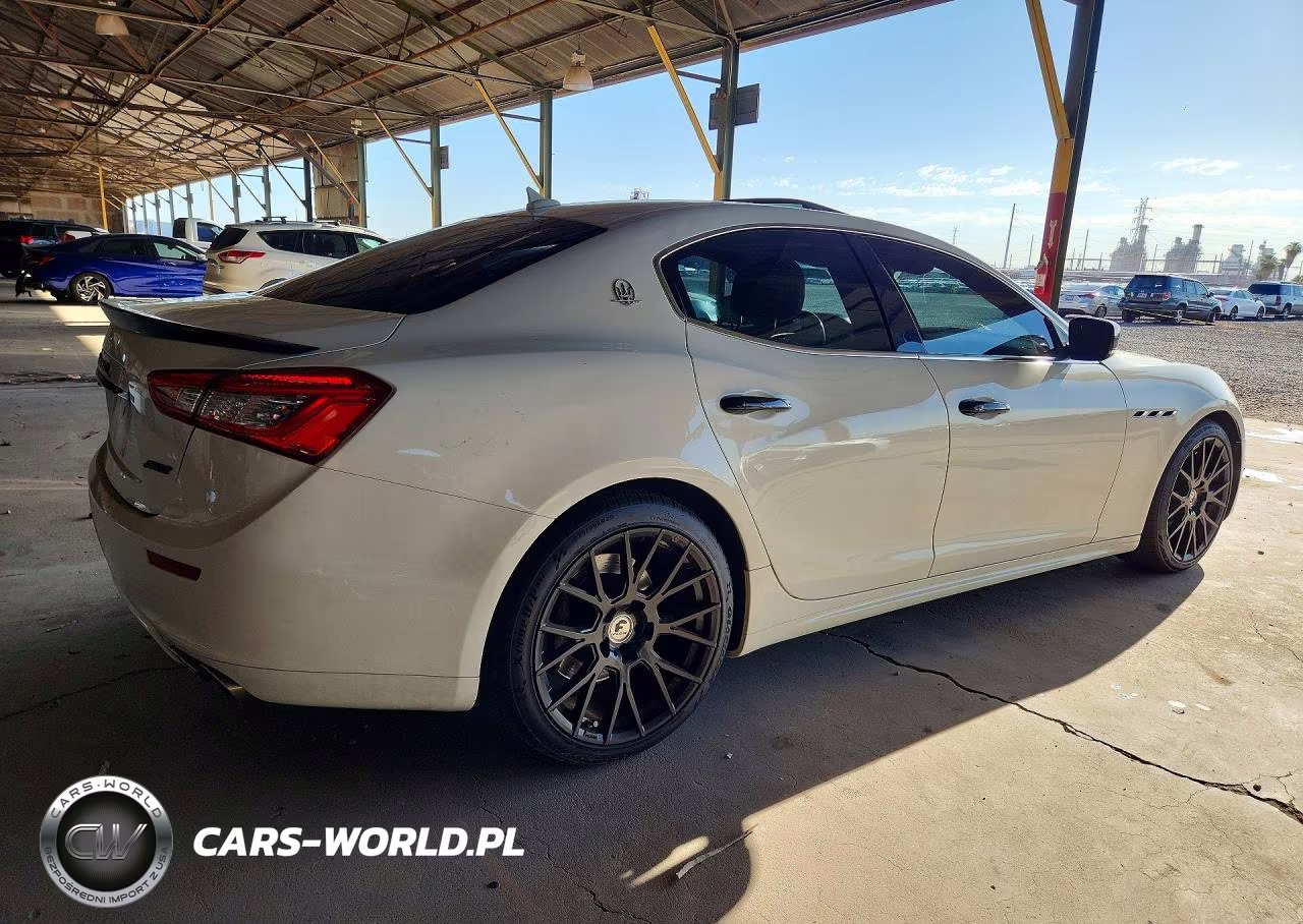 2015 Maserati Ghibli VIN:ZAM57XSA9F1159209 - 3