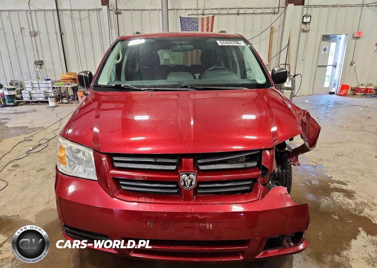 2010 Dodge Grand Caravan Hero VIN:2D4RN3D19AR335572 - 5