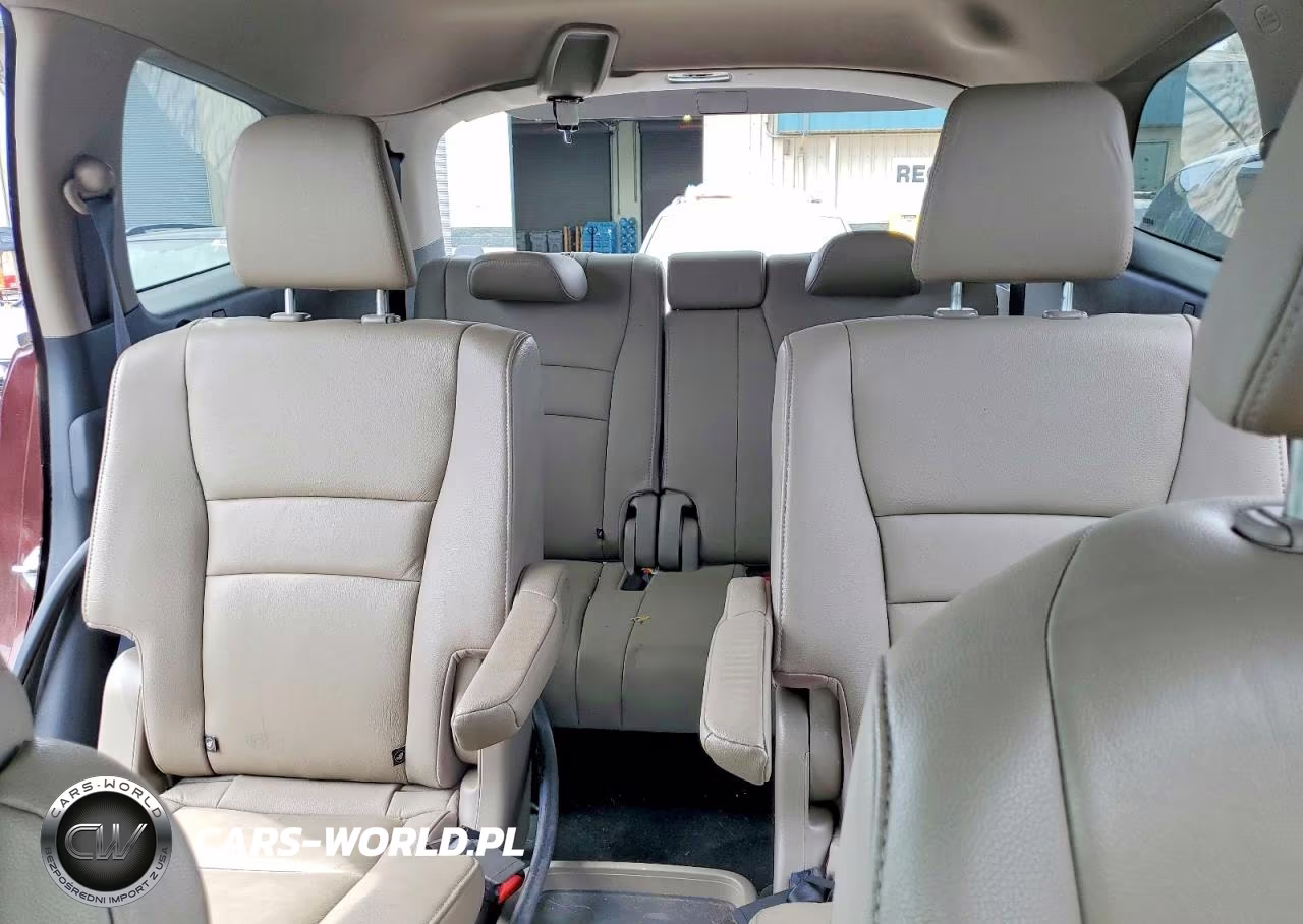 2021 Honda Pilot Touring VIN:5FNYF6H60MB062129 - 10