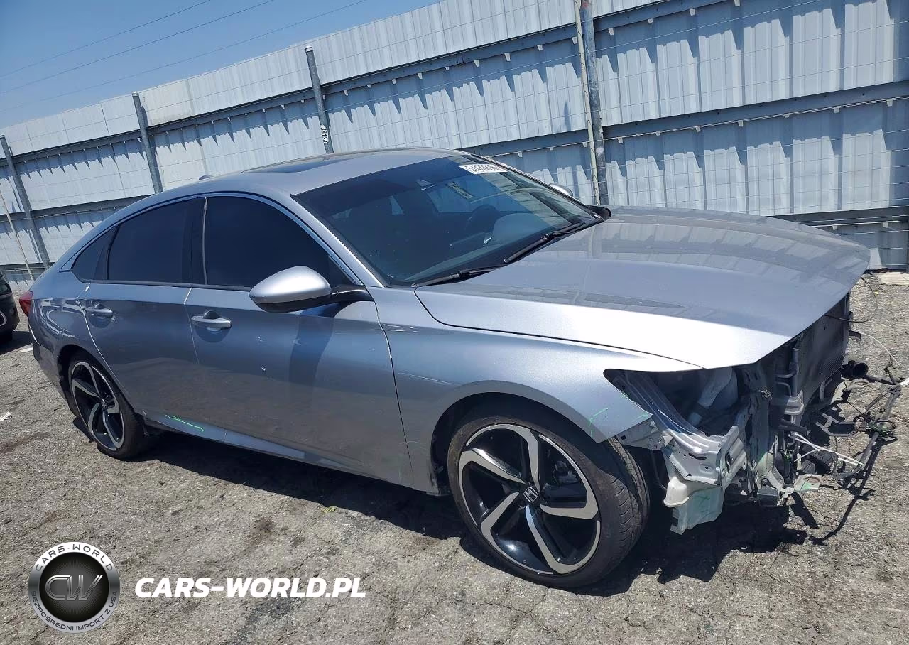 2018 Honda Accord Sport VIN:1HGCV2F33JA053462 - 4