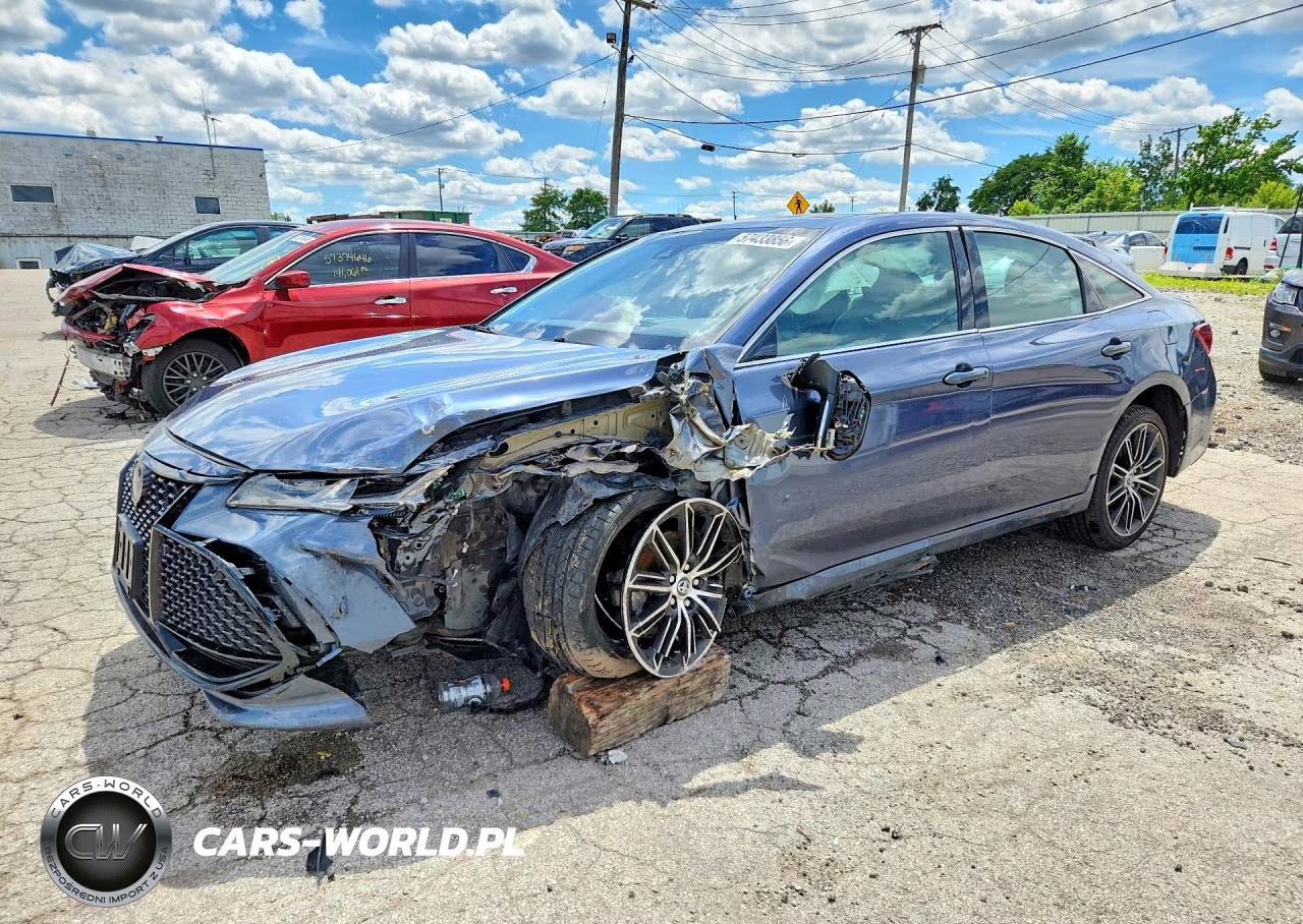 2020 Toyota Avalon Touring – zdjęcie 1 z 12