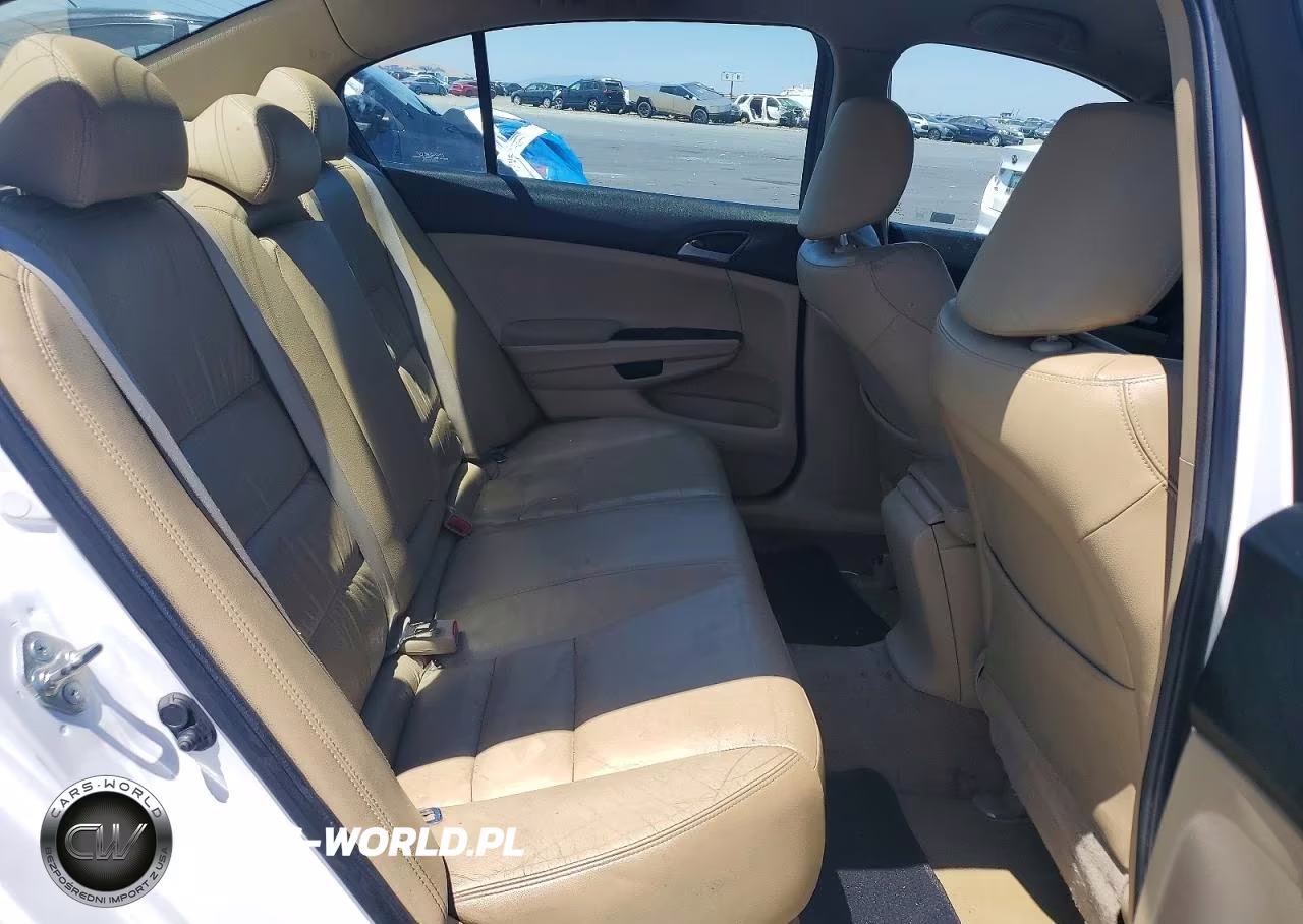 2011 Honda Accord Se VIN:1HGCP2F60BA041081 - 10