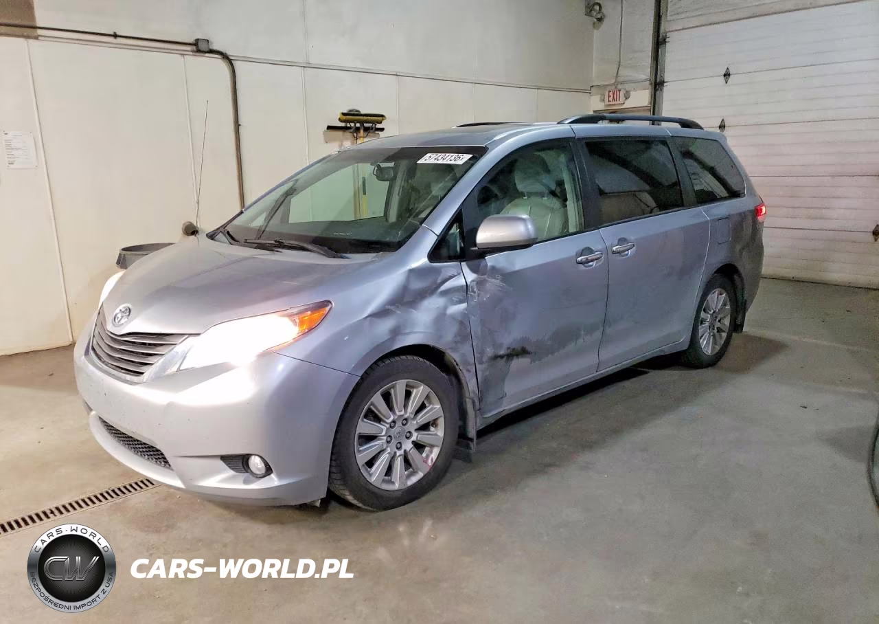 2014 Toyota Sienna Xle 7-Passenger