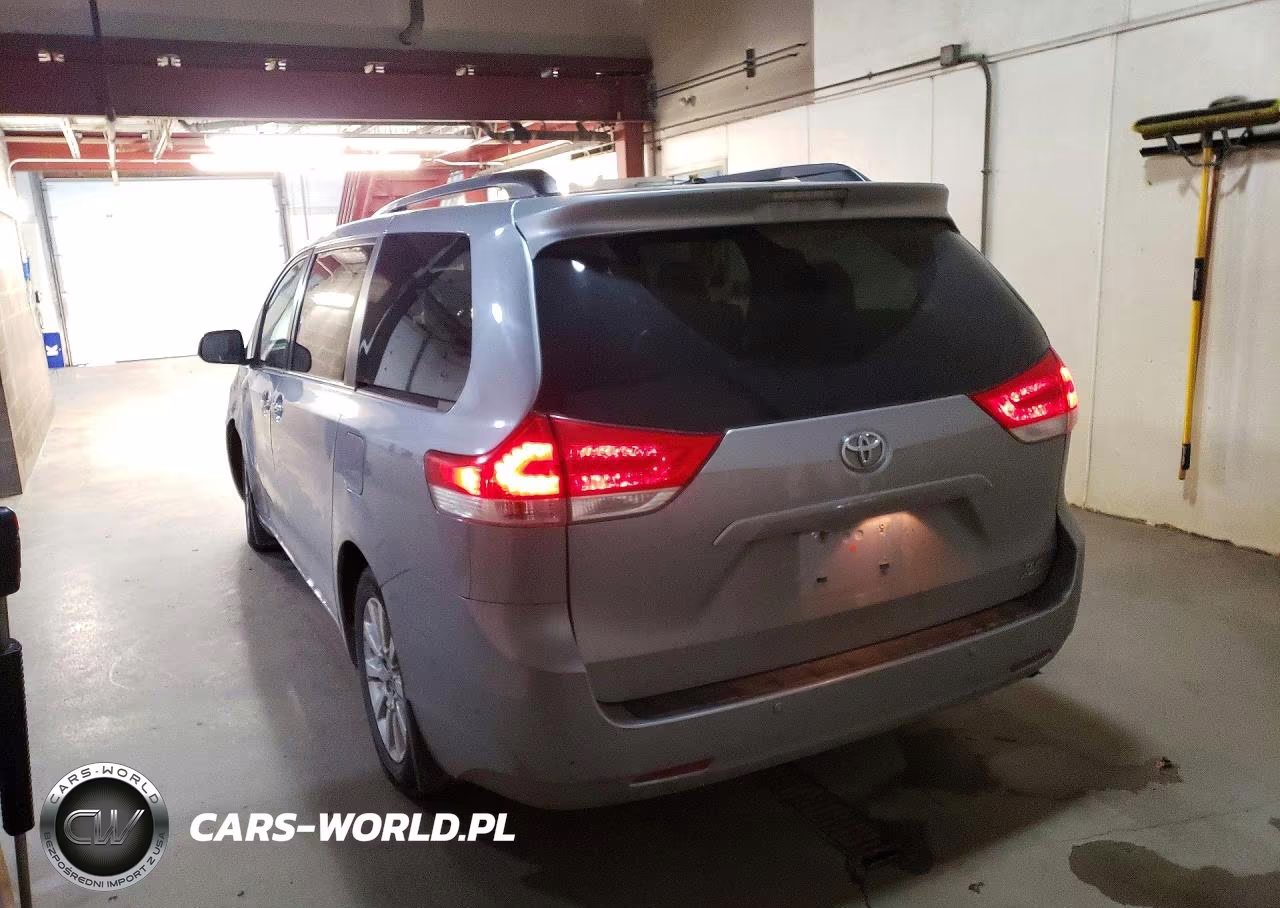 2014 Toyota Sienna Xle 7-Passenger VIN:5TDDK3DC2ES084781 - 2