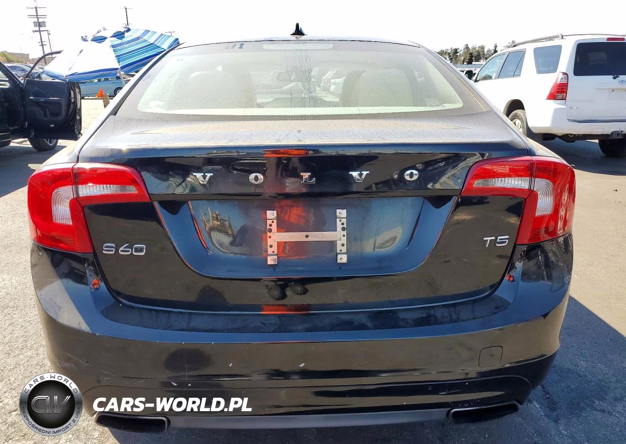2014 Volvo S60 T5 VIN:YV1612FS7E2278802 - 6
