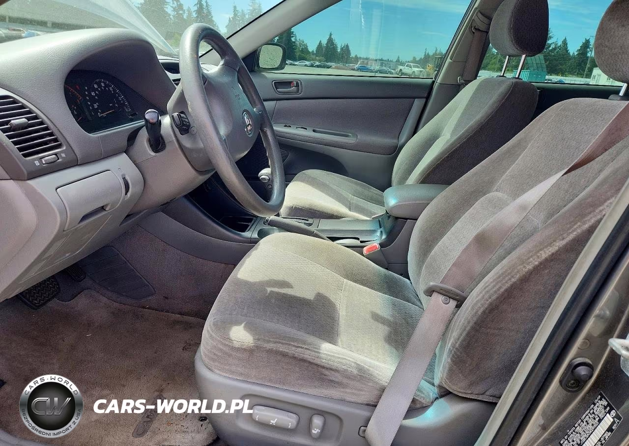 2004 Toyota Camry Le VIN:JTDBE32K340297653 - 7