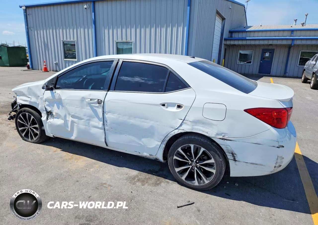 2017 Toyota Corolla Se VIN:5YFBURHE5HP659811 - 2