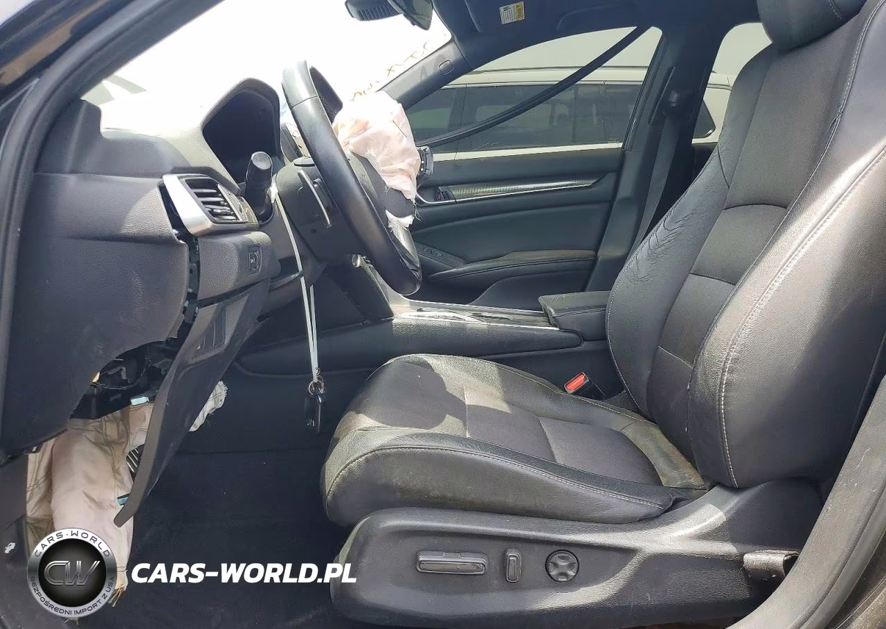2018 Honda Accord Sport VIN:1HGCV2F37JA047373 - 7