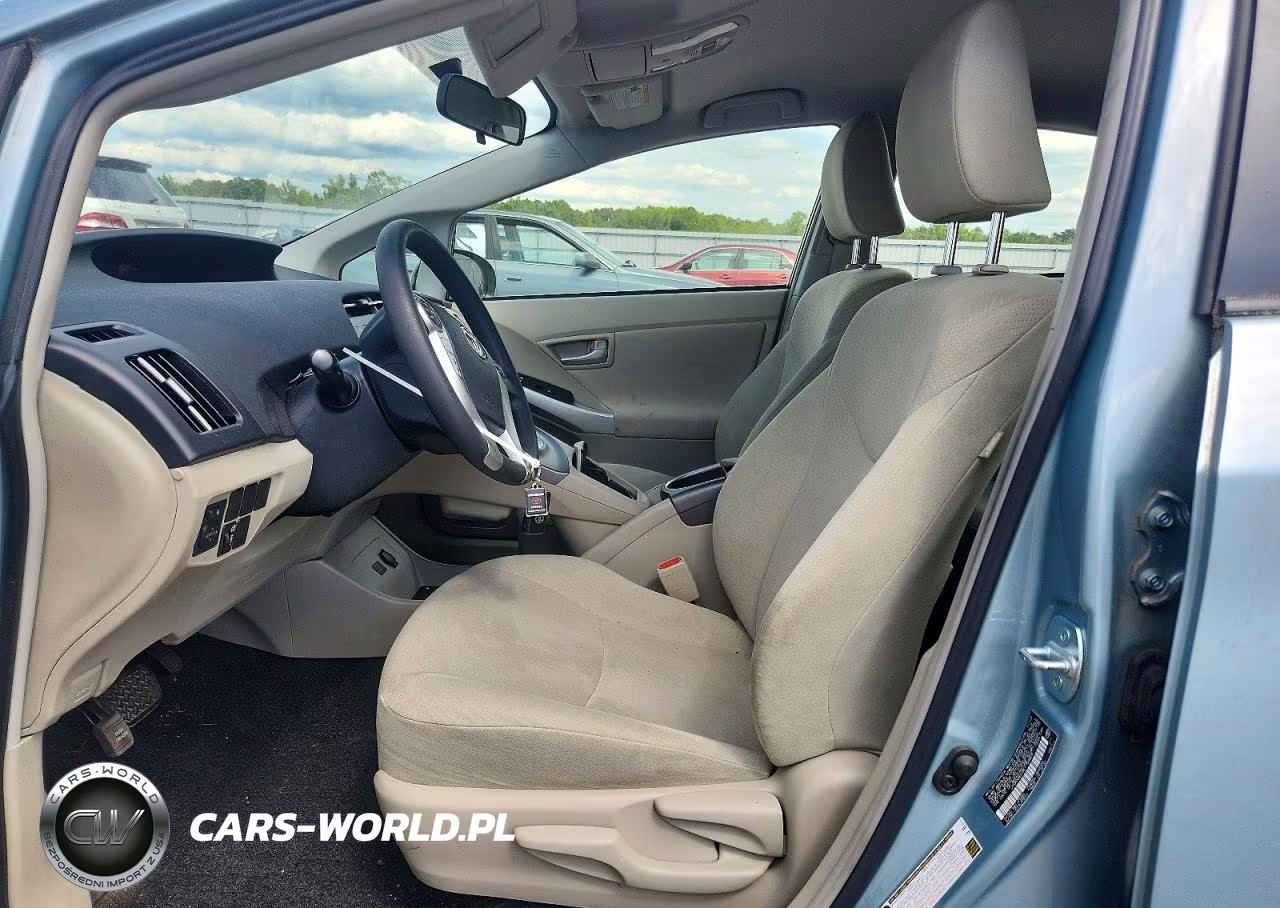 2014 Toyota Prius Three VIN:JTDKN3DU3E1754004 - 7