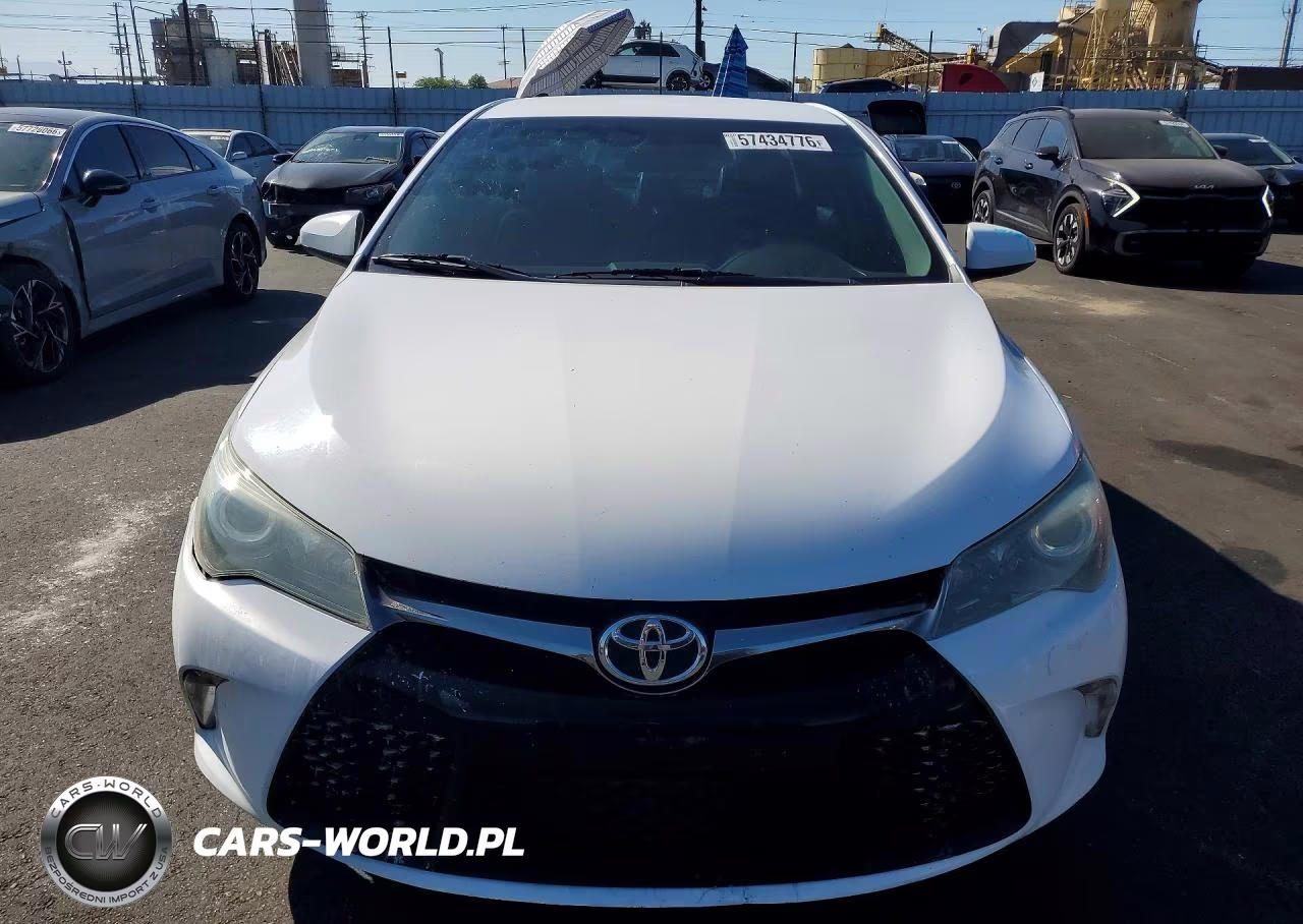 2016 Toyota Camry Se VIN:4T1BF1FK4GU160600 - 5