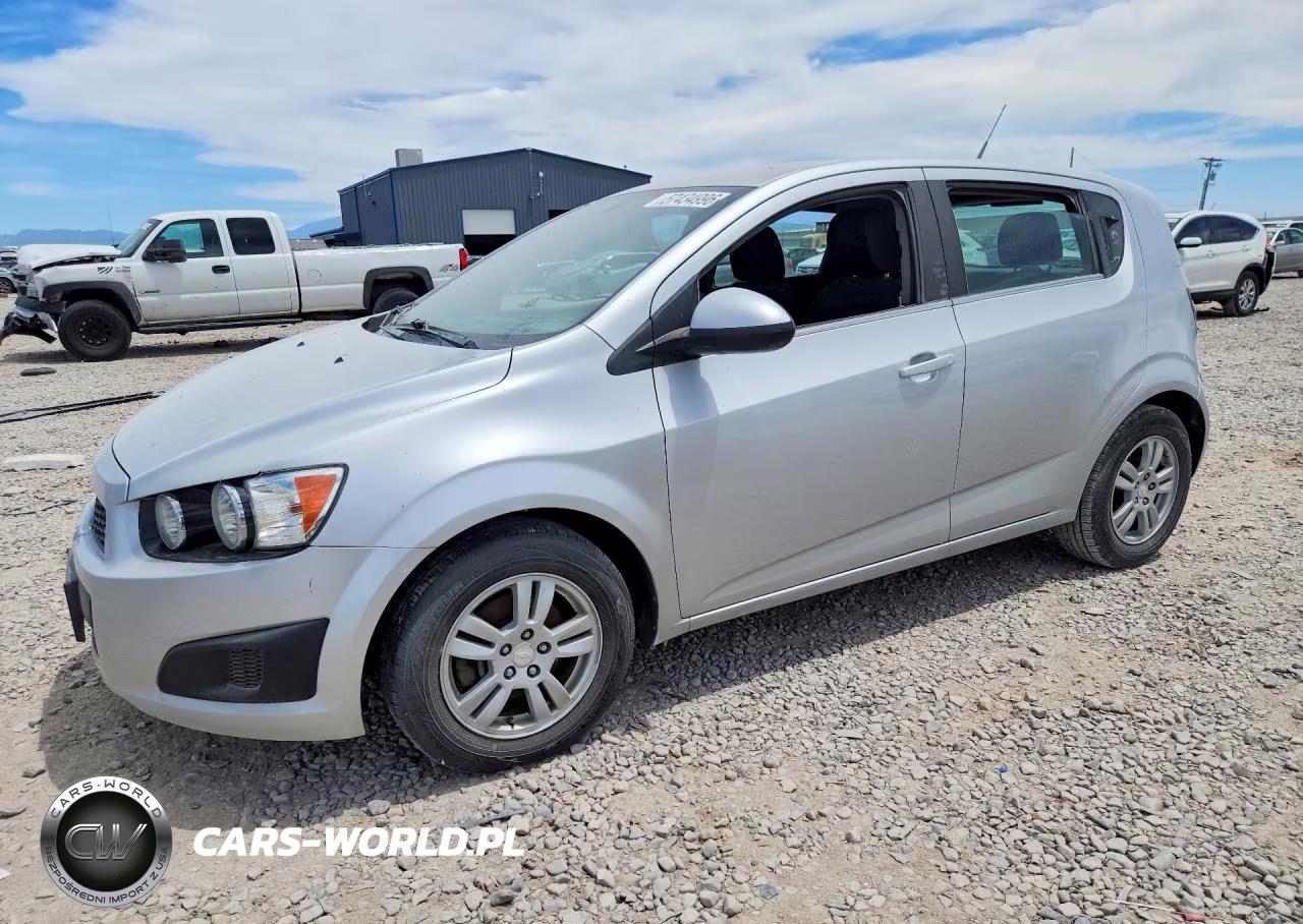 2014 Chevrolet Sonic Lt – zdjęcie 1 z 12