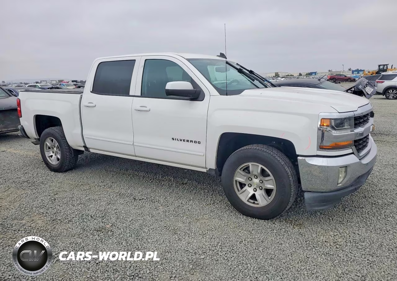 2018 Chevrolet Silverado C1500 Lt VIN:3GCPCREH1JG178795 - 4