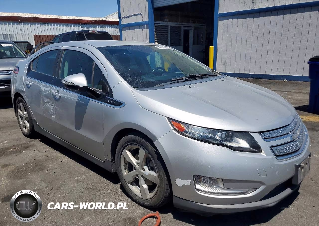 2014 Chevrolet Volt VIN:1G1RE6E45EU159399 - 4
