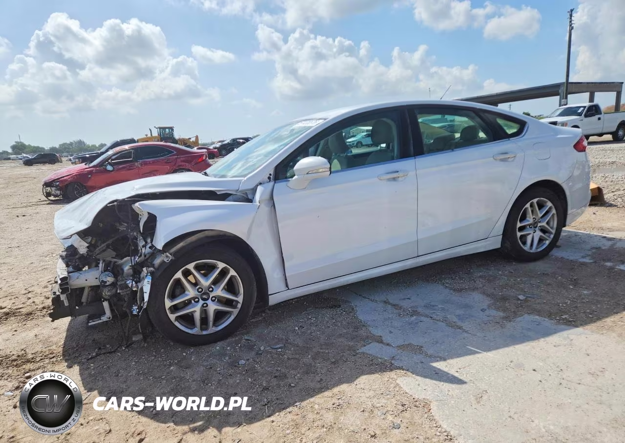 2015 Ford Fusion Se – zdjęcie 1 z 13