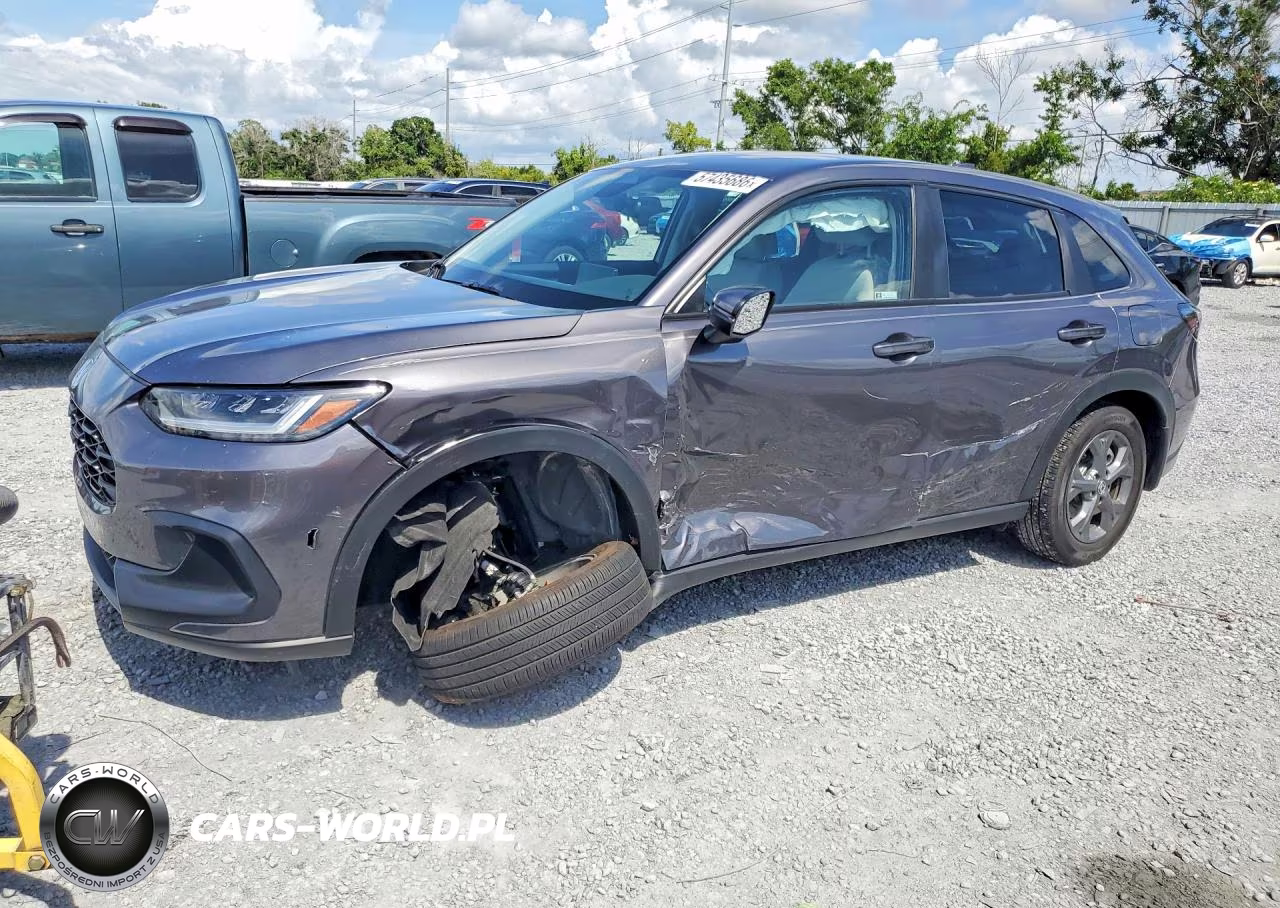 2026 Honda Hr-V Lx VIN:3CZRZ1H37TM714558 - 1