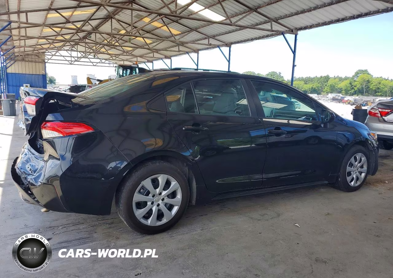 2021 Toyota Corolla Le VIN:5YFEPMAE8MP266090 - 3