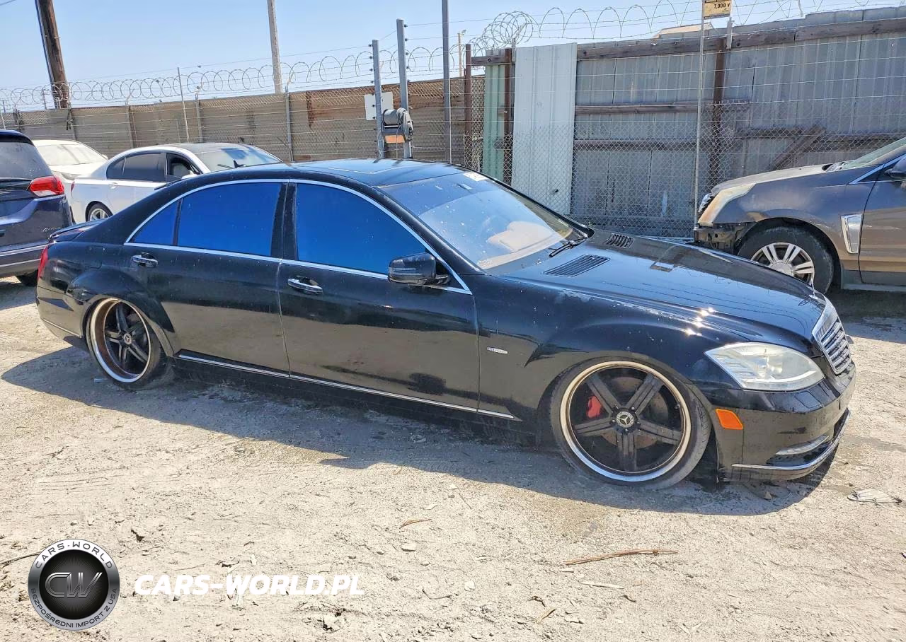 2011 Mercedes-Benz S 400 VIN:WDDNG9FB6BA365770 - 4