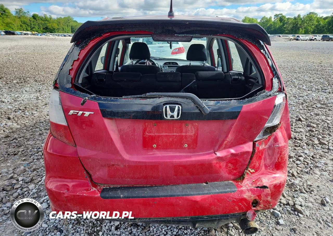 2010 Honda Fit Sport VIN:JHMGE8H43AS002240 - 6