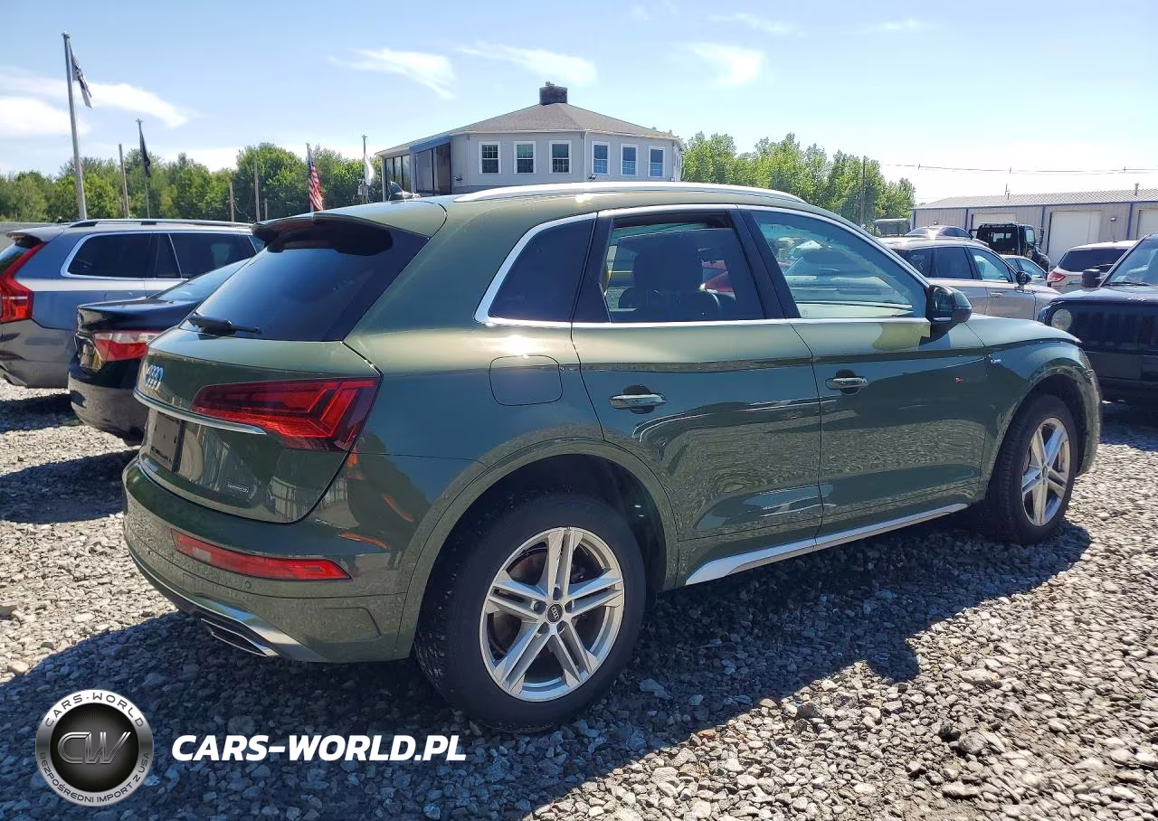 2021 Audi Q5 E Premium Plus VIN:WA1E2AFY2M2113844 - 3