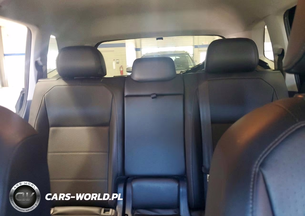 2019 Volkswagen Tiguan VIN:3VV3B7AX5KM013985 - 10