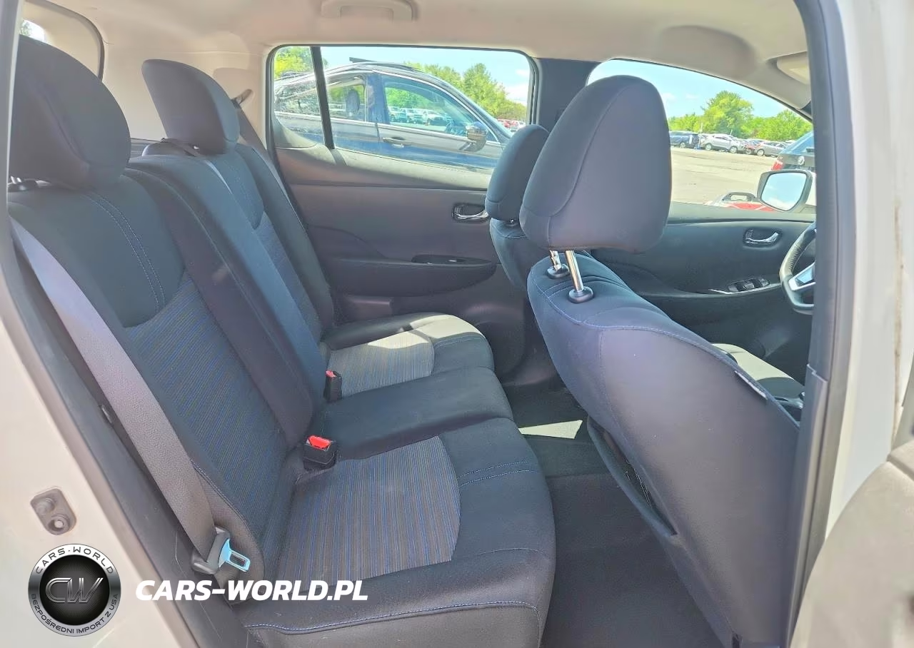 2018 Nissan Leaf Sv VIN:1N4AZ1CP9JC304880 - 10