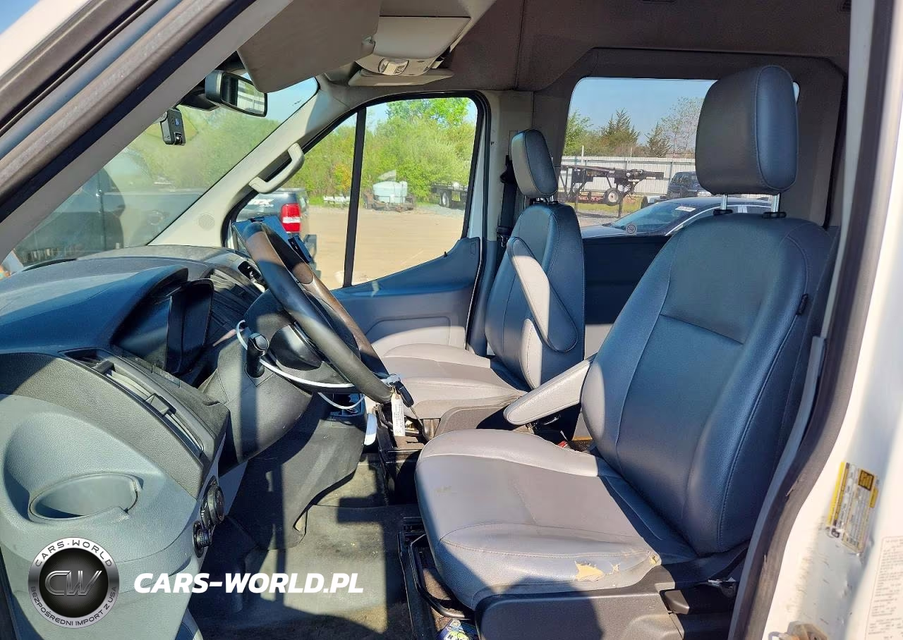 2018 Ford Transit VIN:1FMZK1CM0JKB31369 - 7