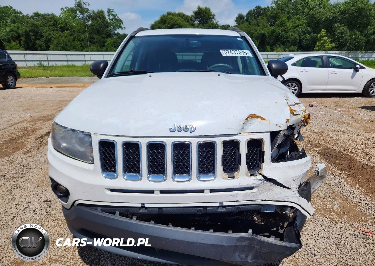 2016 Jeep Compass Sport VIN:1C4NJCBA0GD609330 - 5