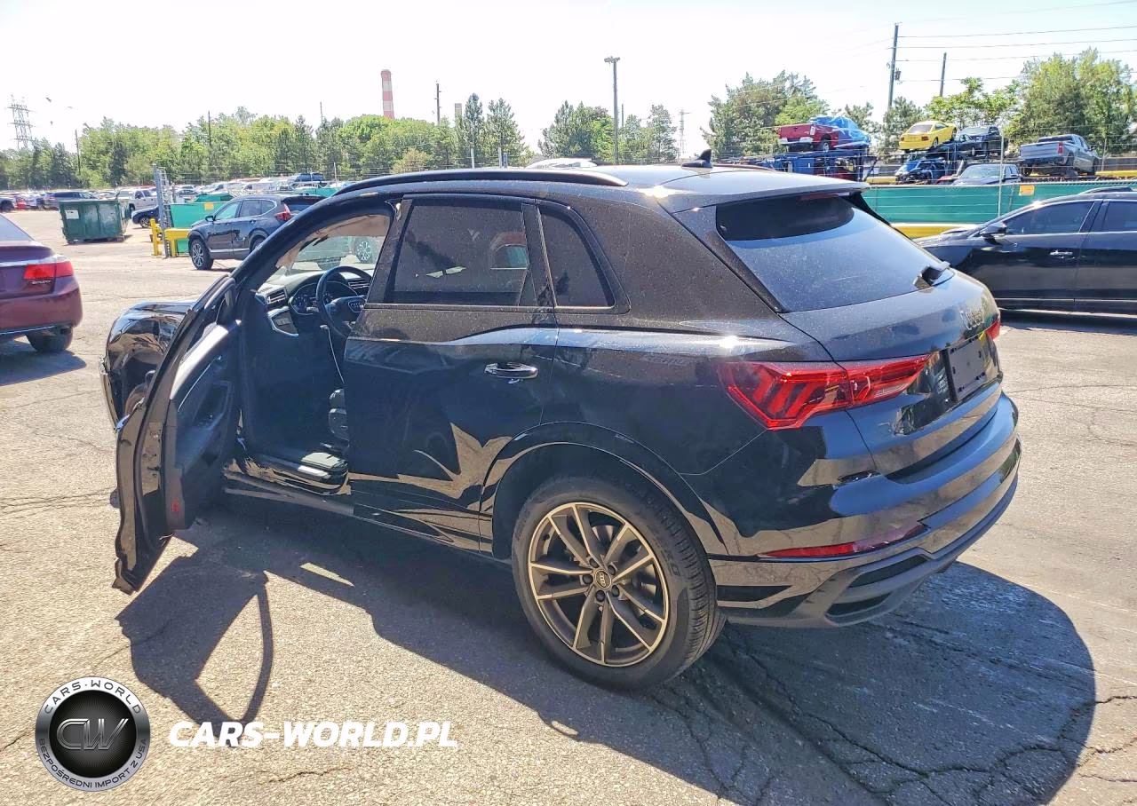 2023 Audi Q3 Premium S Line 45 VIN:WA1DECF38P1140947 - 2