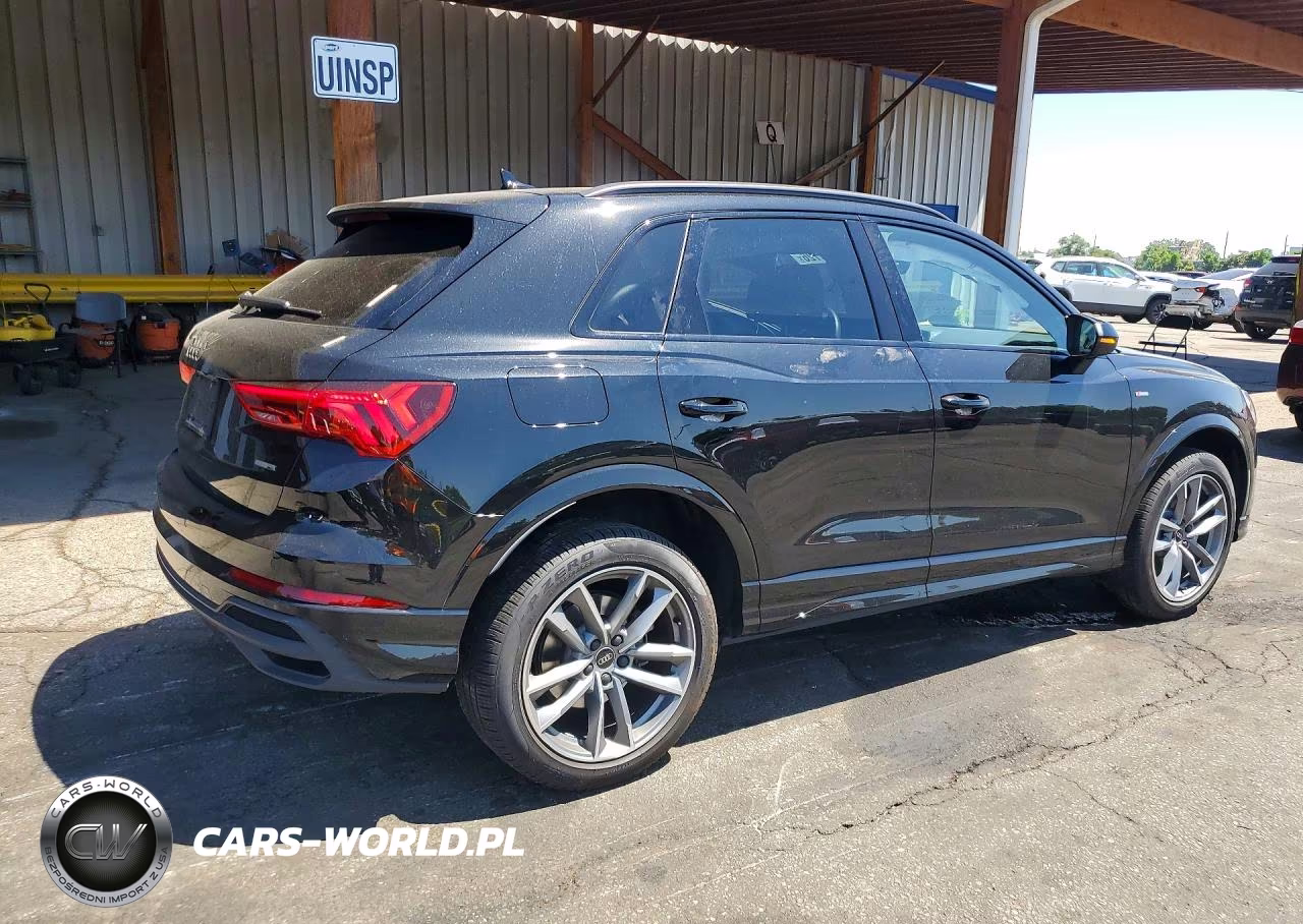 2023 Audi Q3 Premium S Line 45 VIN:WA1DECF38P1140947 - 3