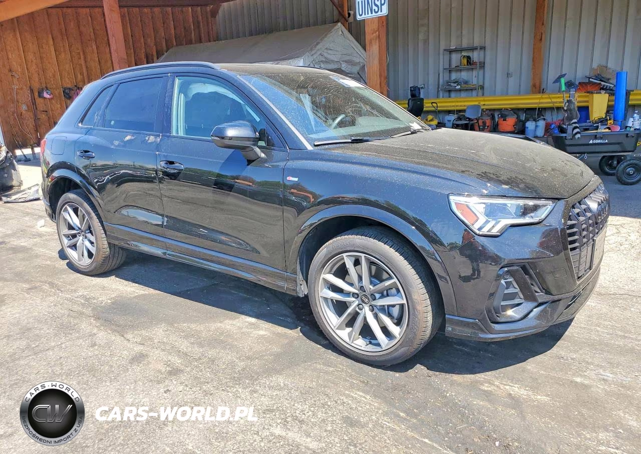 2023 Audi Q3 Premium S Line 45 VIN:WA1DECF38P1140947 - 4