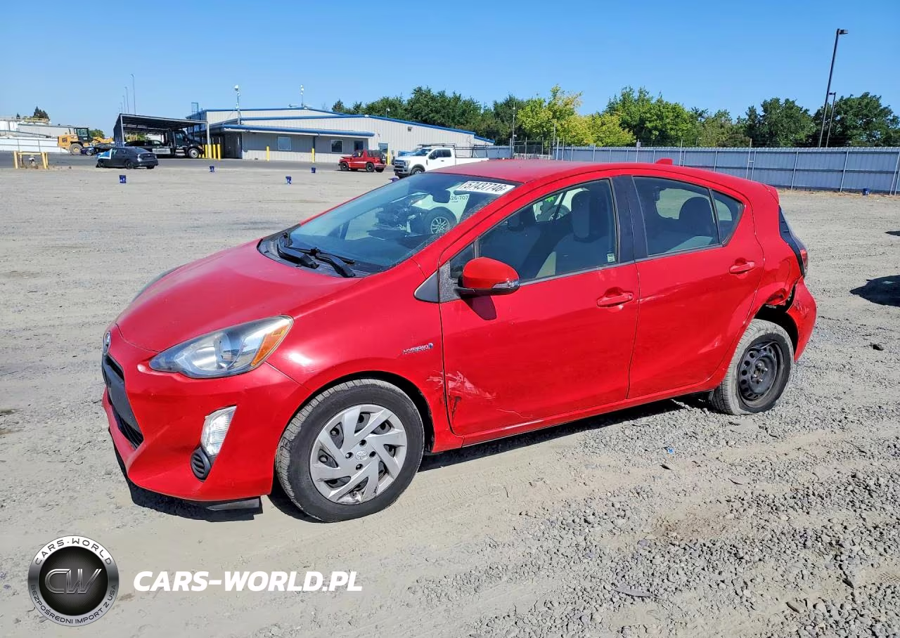 2015 Toyota Prius C One