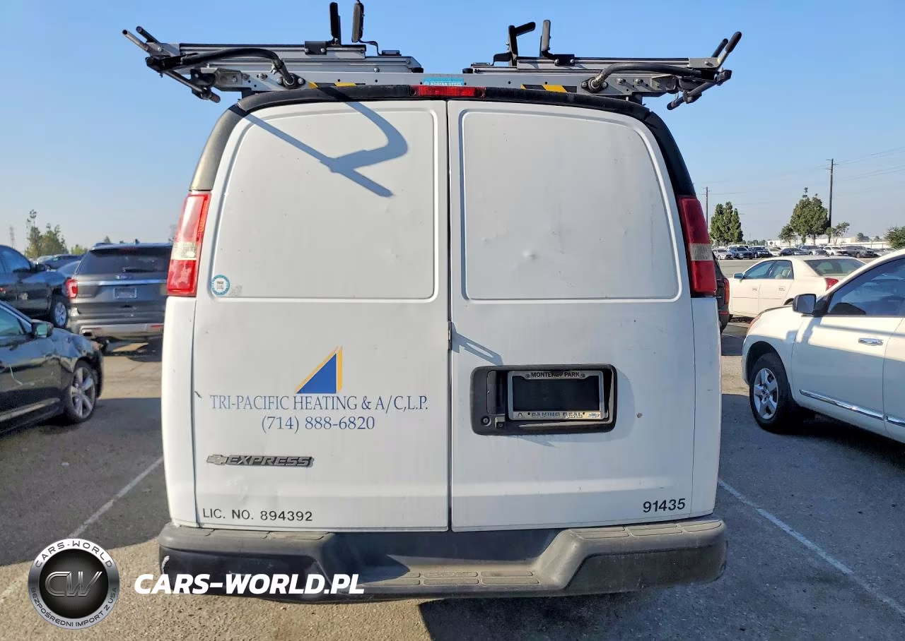 2017 Chevrolet Express G3500 VIN:1GCZGGFF3H1192317 - 6