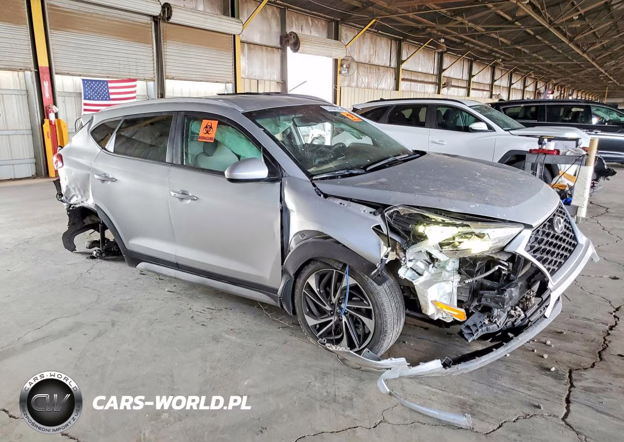 2019 Hyundai Tucson Sport VIN:KM8J33AL1KU843850 - 4