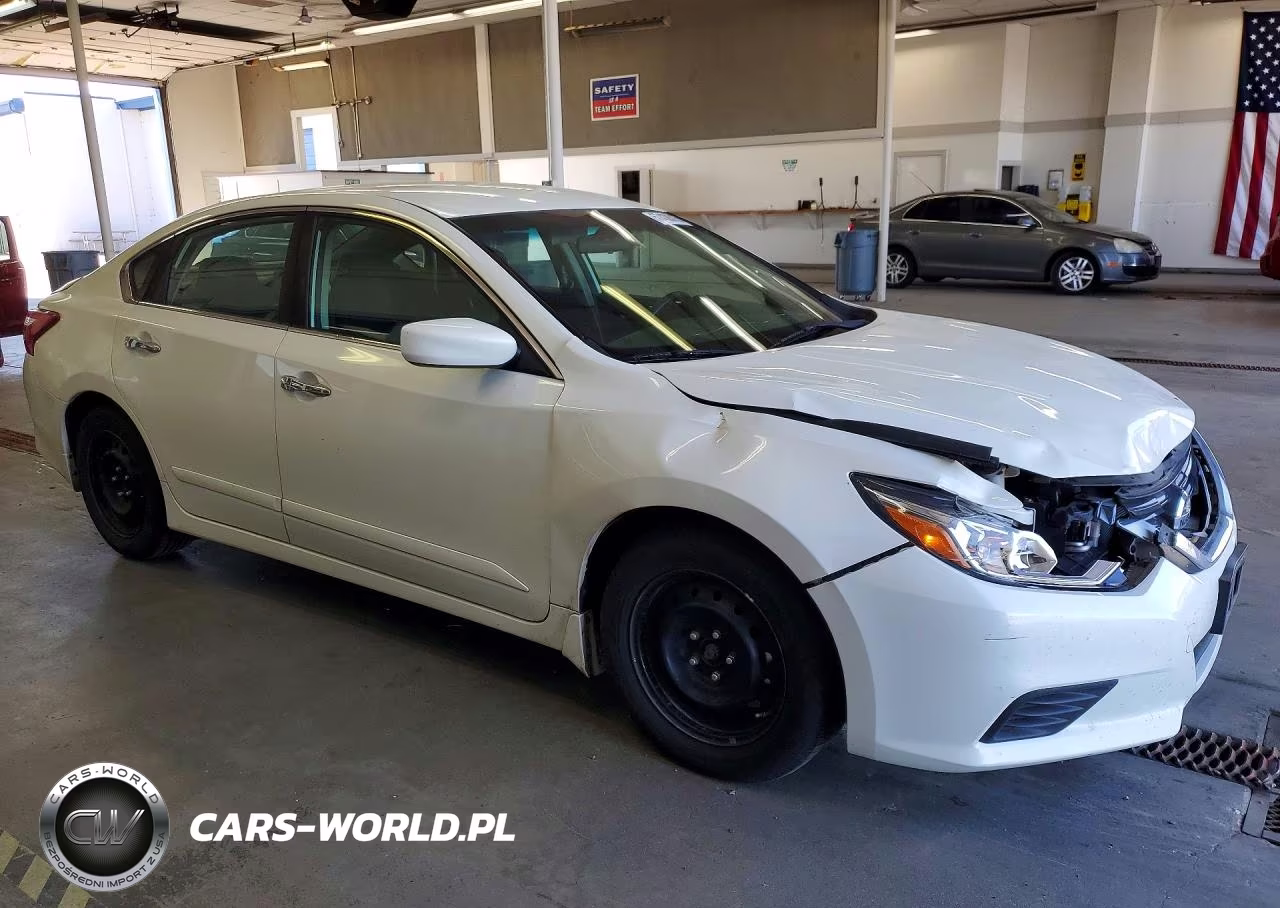 2016 Nissan Altima 2.5 S VIN:1N4AL3AP9GC136764 - 4