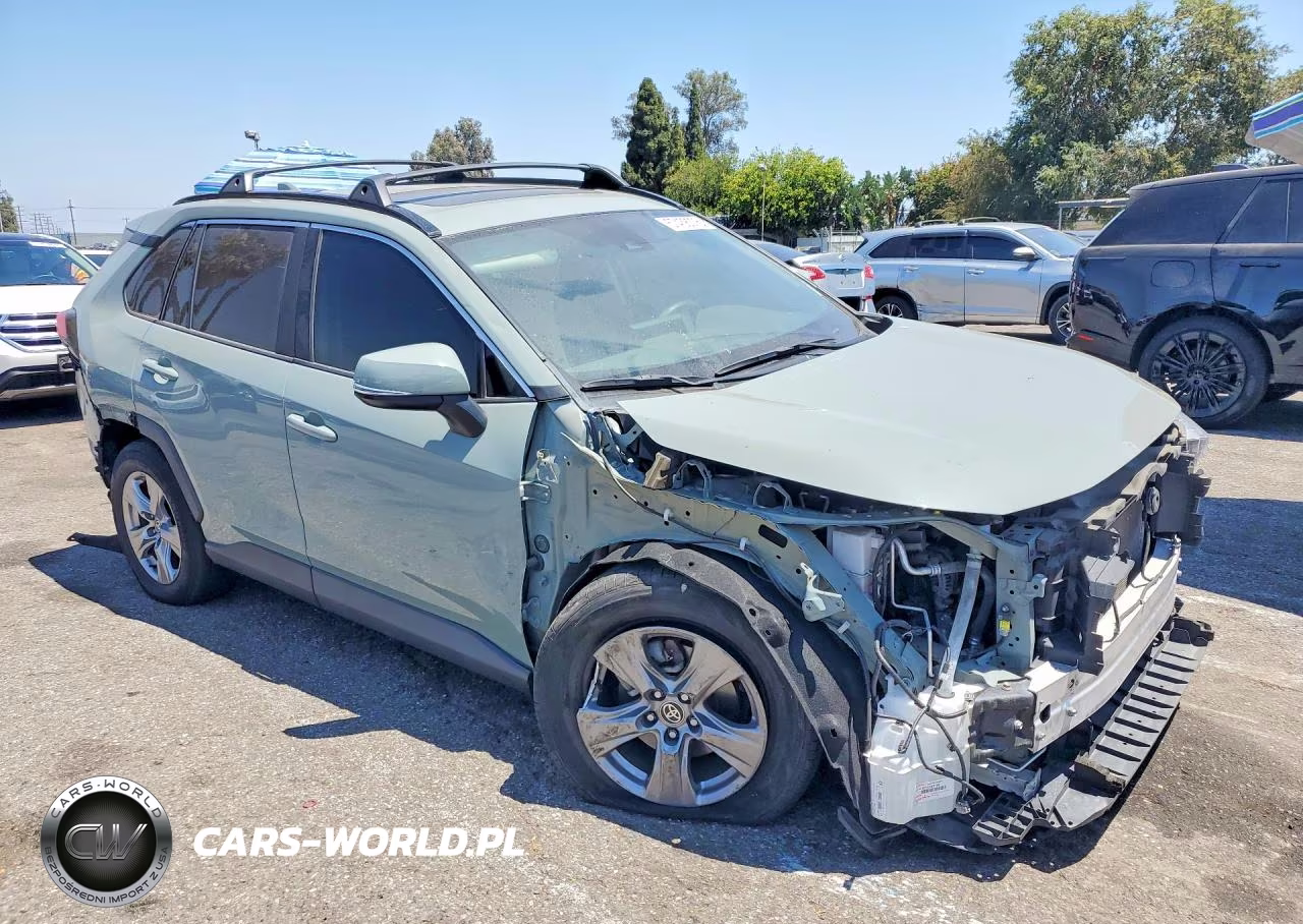 2022 Toyota Rav4 Xle VIN:2T3W1RFV0NW229716 - 4