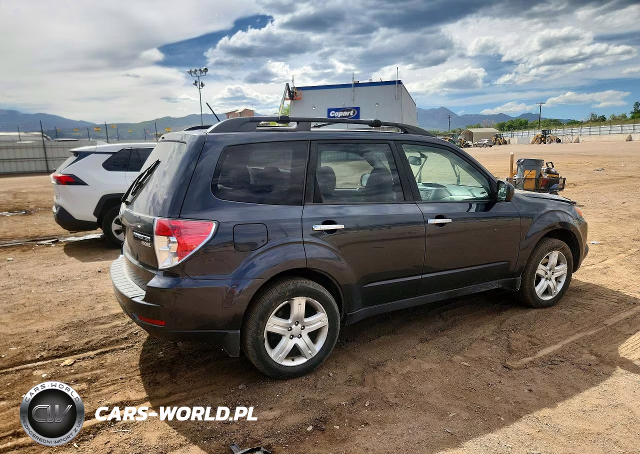 2010 Subaru Forester 2.5X Premium VIN:JF2SH6CCXAH758247 - 3