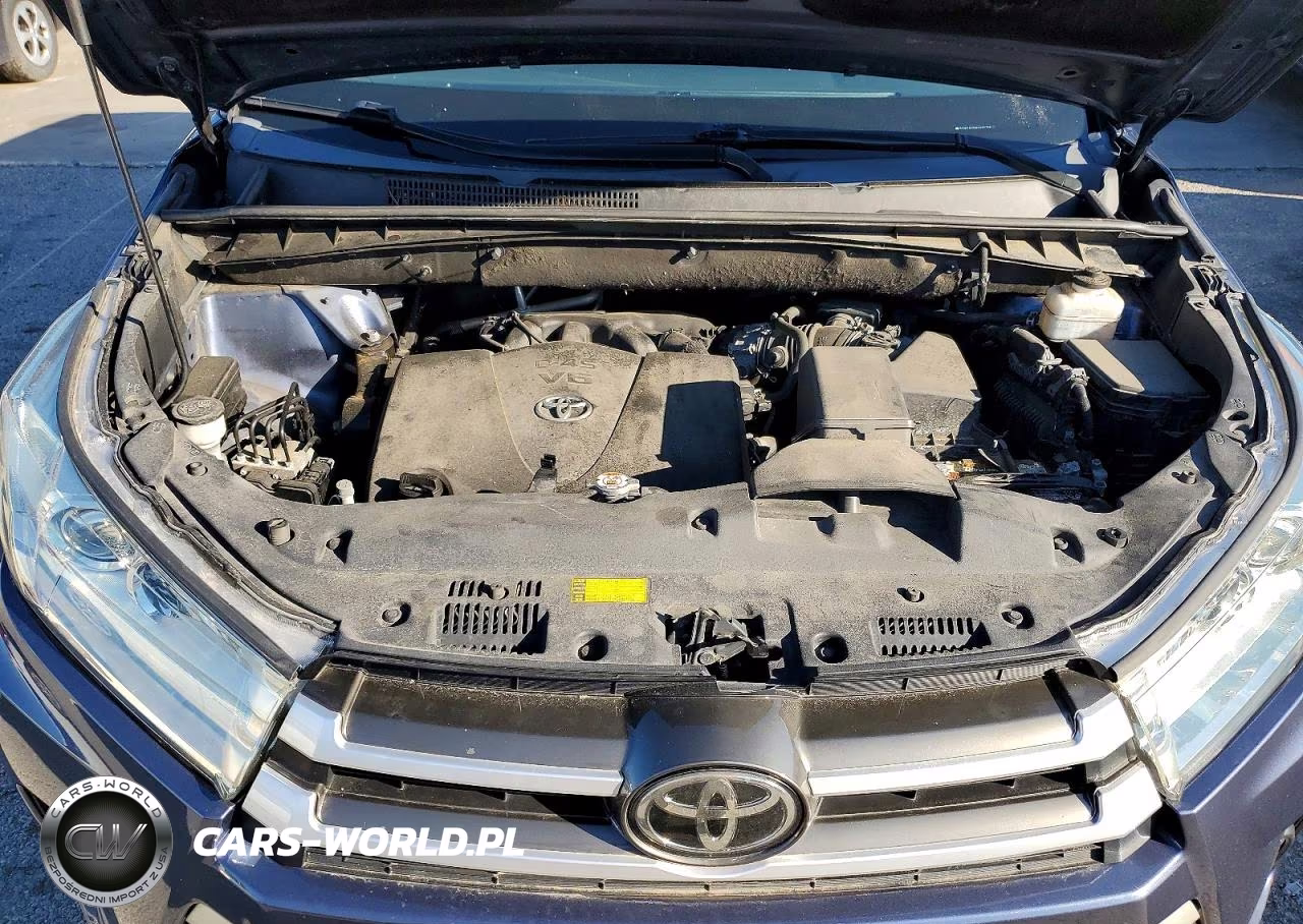 2019 Toyota Highlander Xle VIN:5TDKZRFH9KS297768 - 12