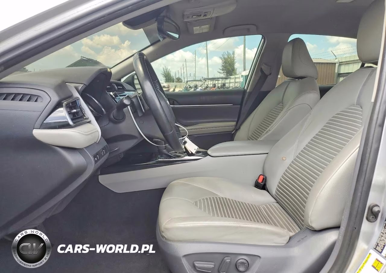 2019 Toyota Camry Se VIN:4T1B11HK9KU690727 - 7