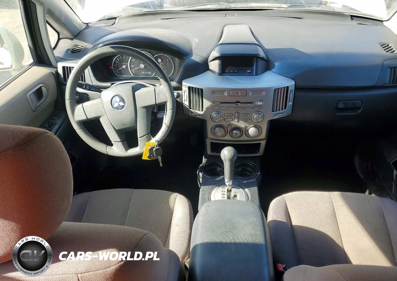 2004 Mitsubishi Endeavor Xls VIN:4A4MM31S04E002422 - 8