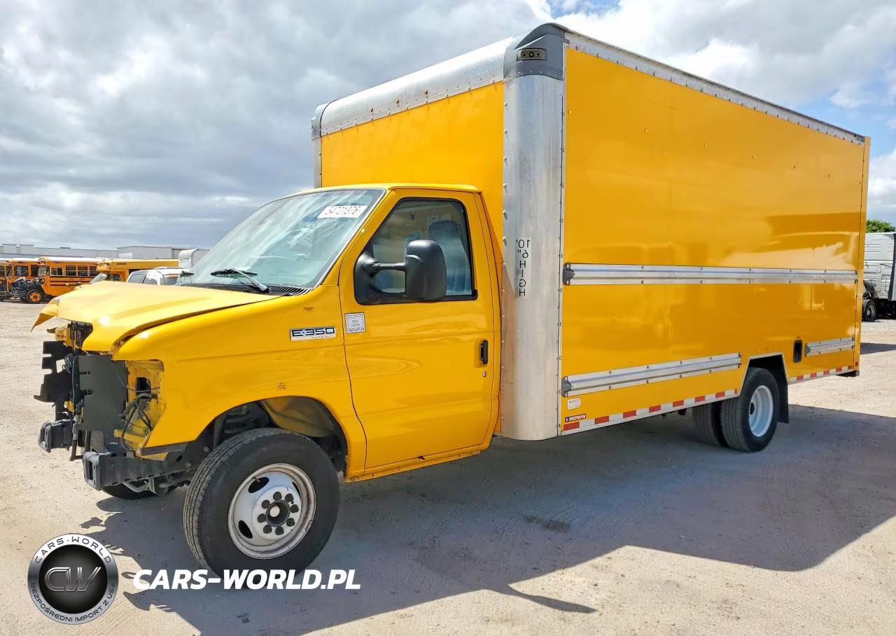 2022 Ford E350 Box Truck