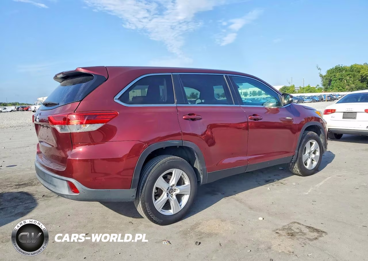 2019 Toyota Highlander Le VIN:5TDZZRFH9KS296411 - 3