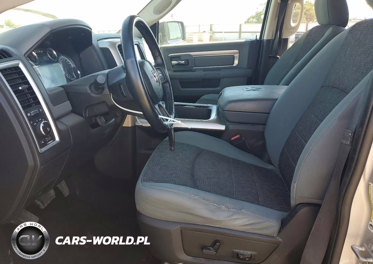 2017 Ram 1500 Slt VIN:3C6RR7LT2HG640821 - 7