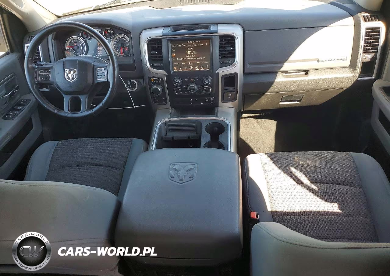 2017 Ram 1500 Slt VIN:3C6RR7LT2HG640821 - 8