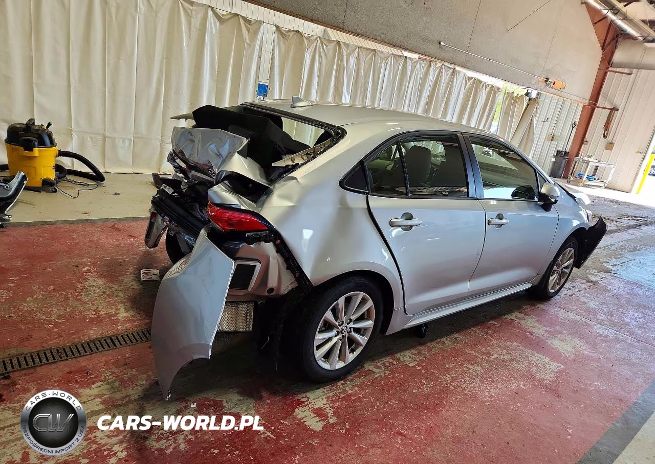 2026 Toyota Corolla Hybrid Le VIN:JTDBCMFE4T3122891 - 3